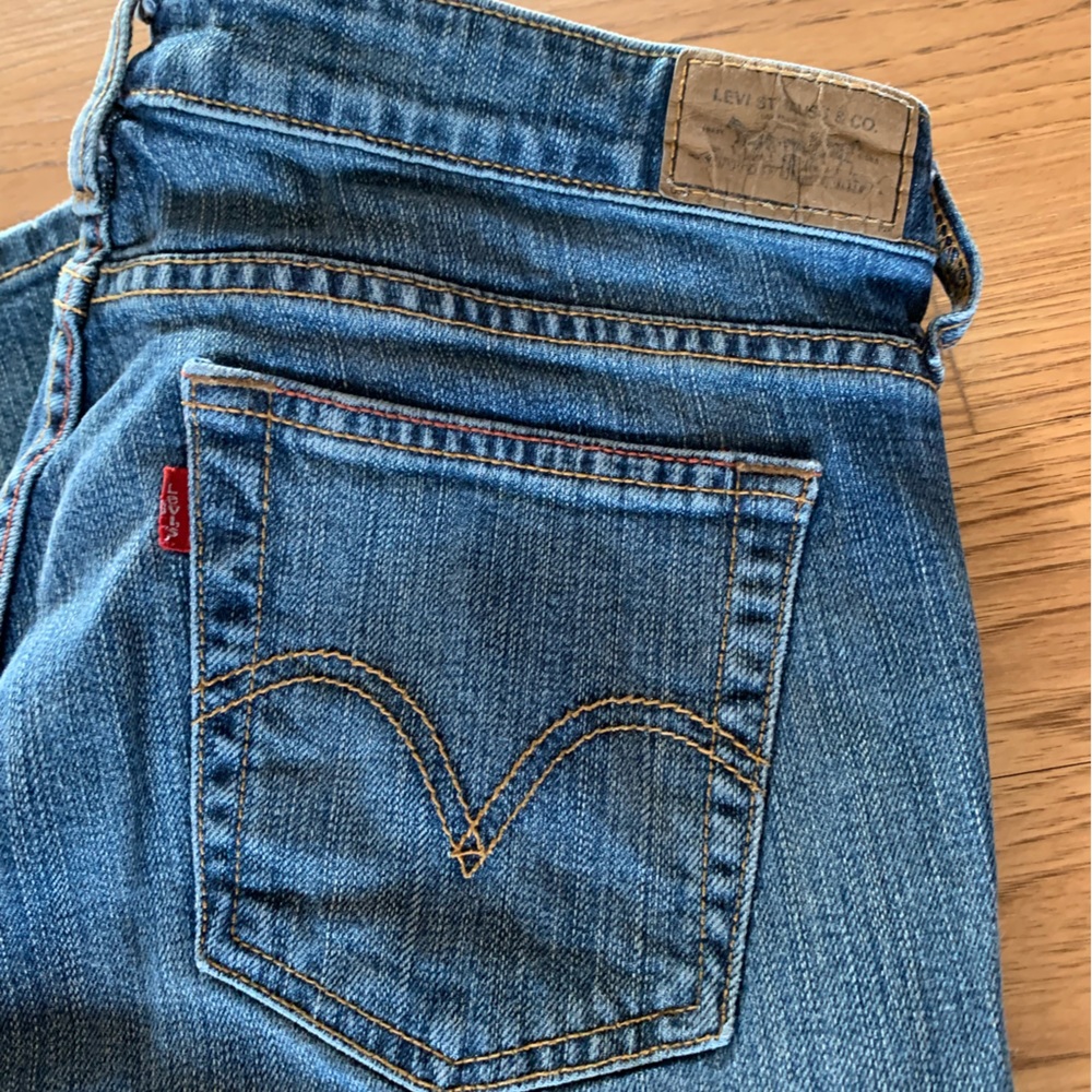 Levi's 545 Low Bootcut Women's Jeans - Size 8M